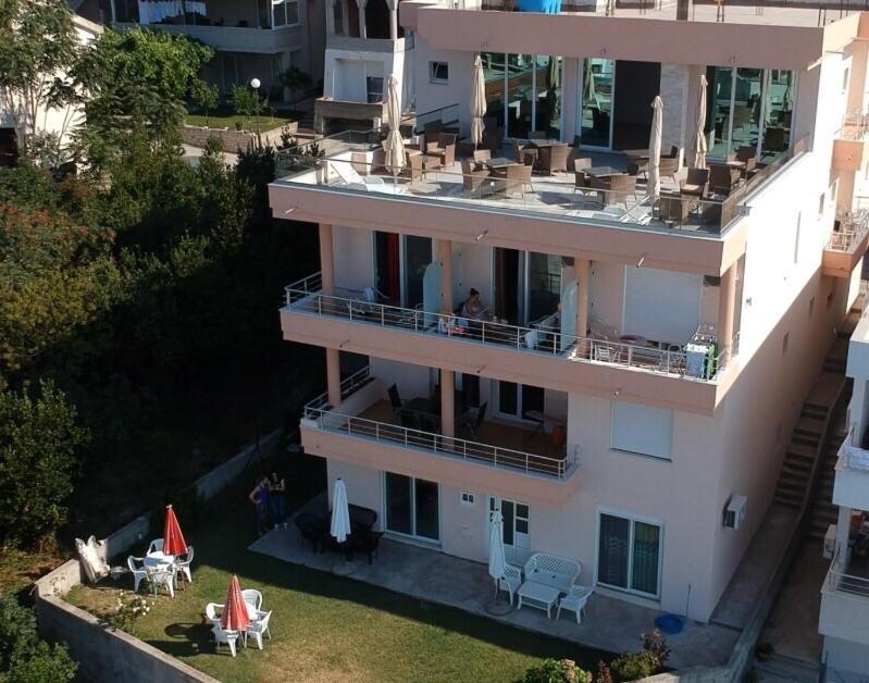 Casa Hena Hotel Улцин Екстериор снимка