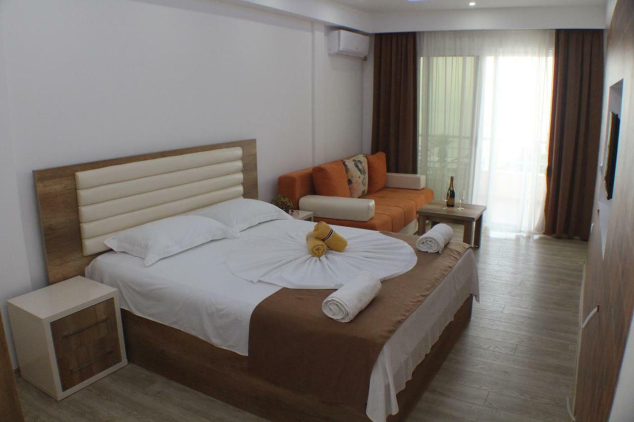 Casa Hena Hotel Улцин Екстериор снимка