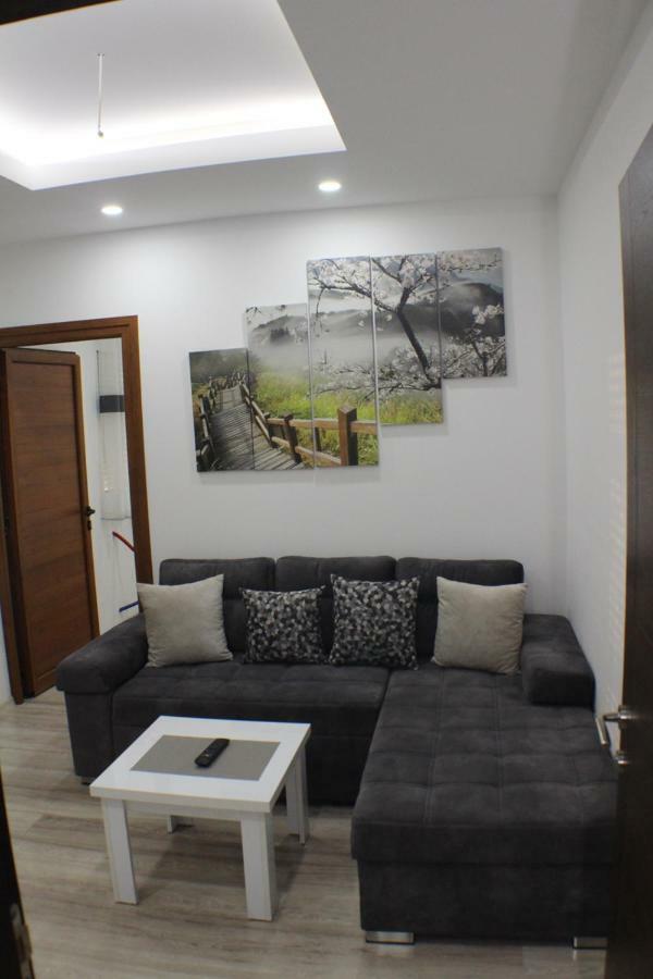 Casa Hena Hotel Улцин Екстериор снимка